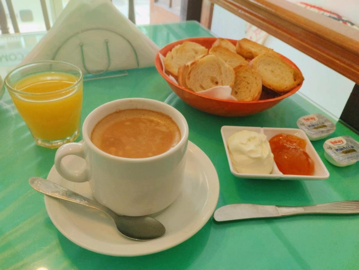 Hosteria Mundo Tablas Мар дел Плата Екстериор снимка